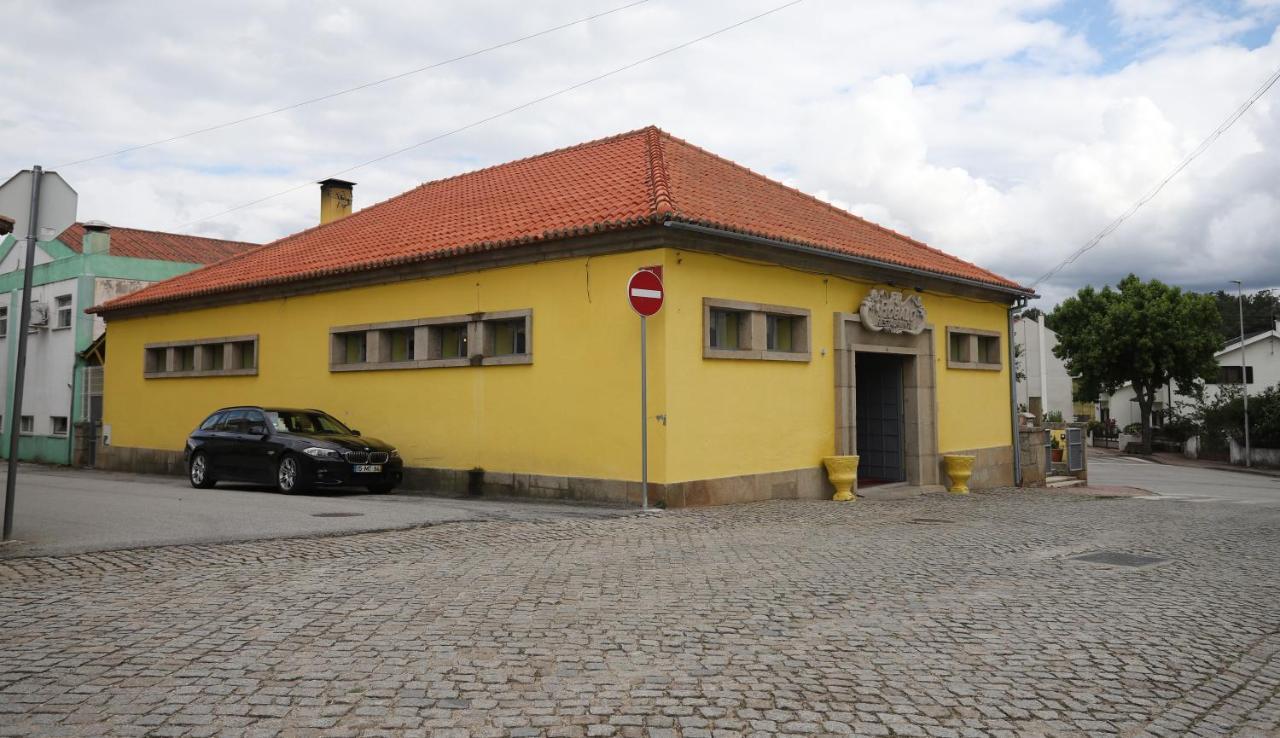 Hospedaria Robalo Sabugal Exteriör bild